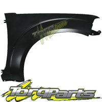RH GUARD MIDNIGHT BLACK D40 SUIT NISSAN NAVARA 05-10 SPAIN VSK FENDER QUARTER