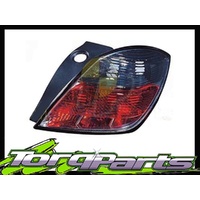 TAILLIGHT RH SUIT AH ASTRA HOLDEN 05-09 3 DOOR HATCH TAILLAMP TAIL LIGHT LAMP